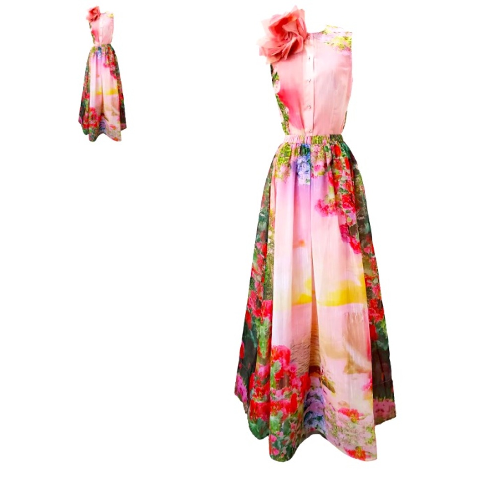 Beautiful 2 piece floral set with accent flower pin! perfect for brunch or tea!